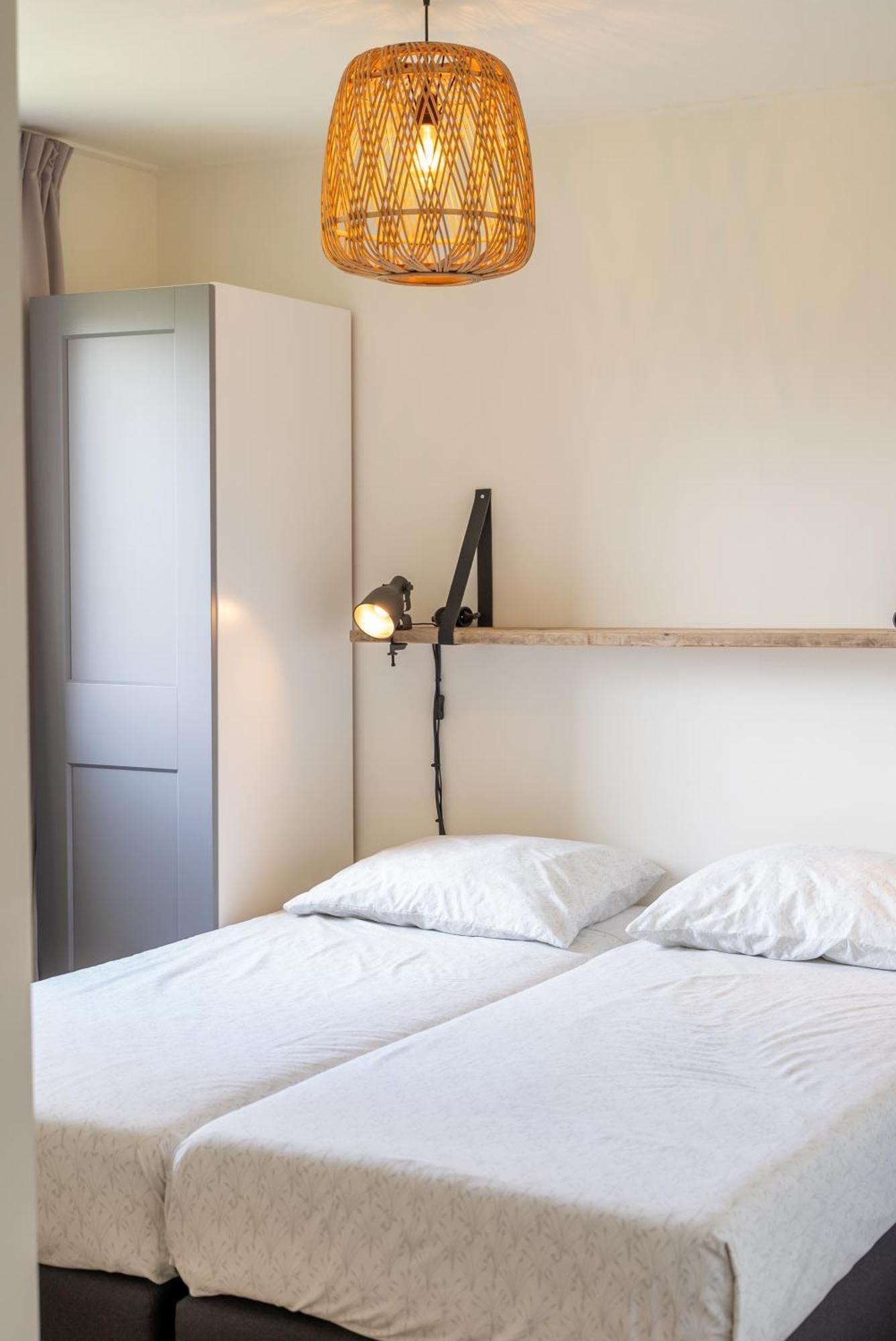 De Vrije Wil Apartment Buren  Bagian luar foto