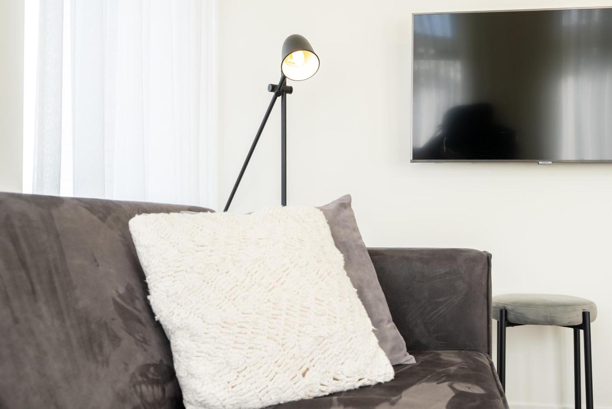 De Vrije Wil Apartment Buren  Bagian luar foto